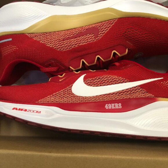 Nike 49ers shoes NIB - Picture 4 of 4